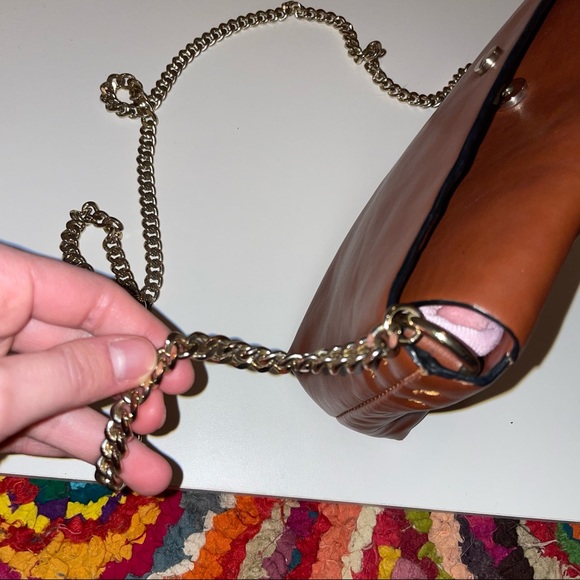 Zara cross body faux leather bag with gold chain strap - Picture 1 of 5